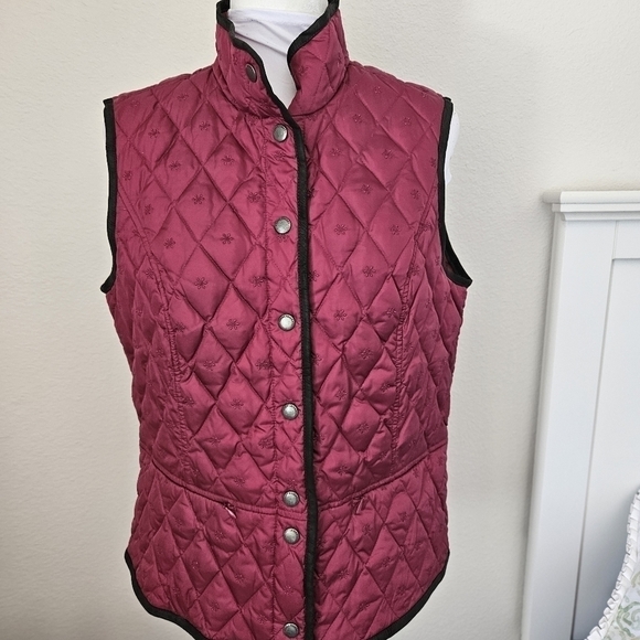 Eddie Bauer Nylon Goose Down Quilted Vest - Picture 5 of 14